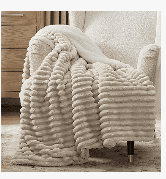 Sherpa bed throw blanket