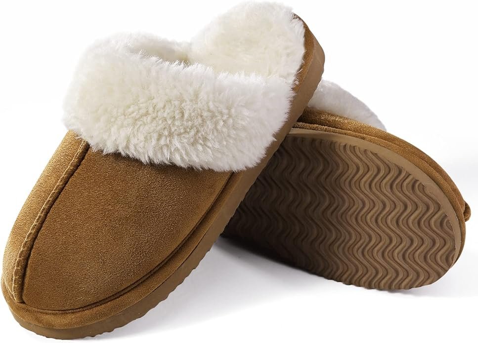 Fuzzy fluffy slippers