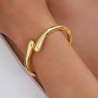 Gold bracelet