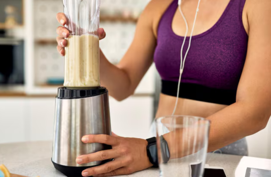 6 High-Power Blenders For Ice and Frozen Fruit That Don’t Leak or Burn Out