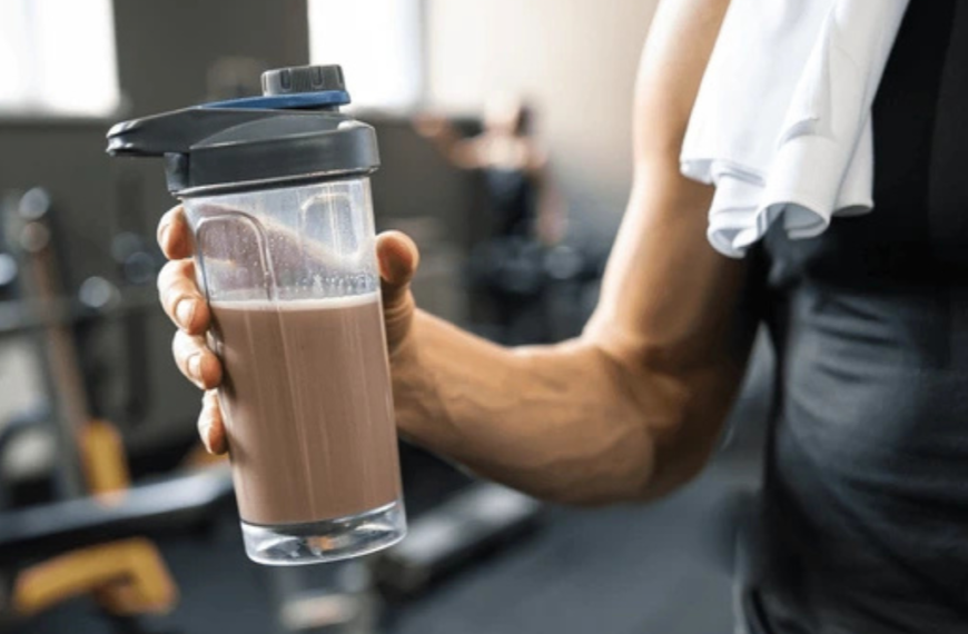 Best Protein Powders for Smoothies and Weight Loss