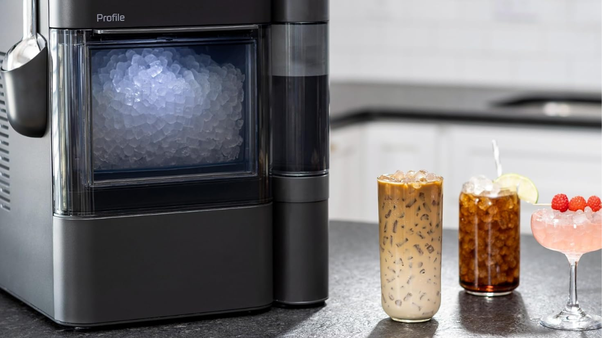 Crunchy Sonic Ice Without The Gross Black Mold: 6 Best Countertop Nugget Ice Makers For Your Kitchen